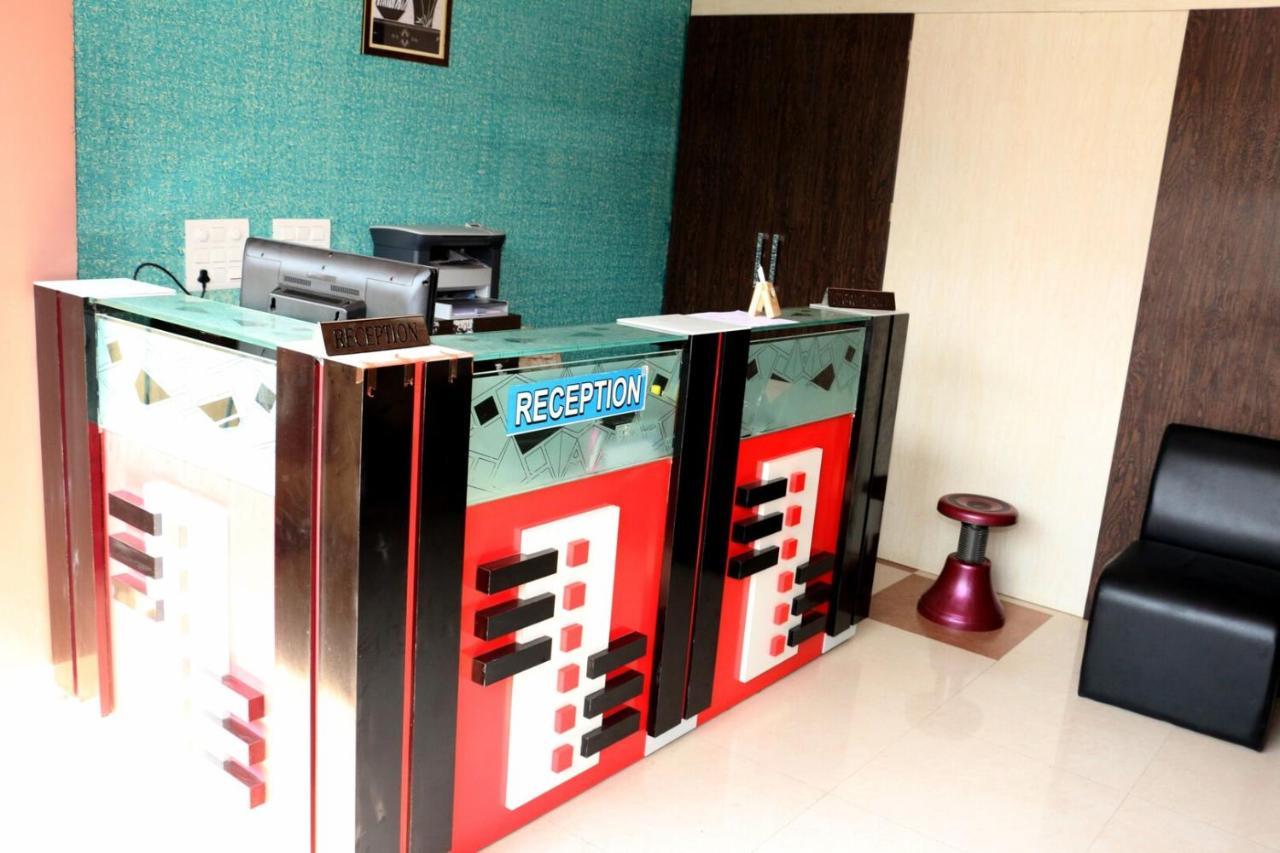 דיו Golden Paying Guest House מראה חיצוני תמונה